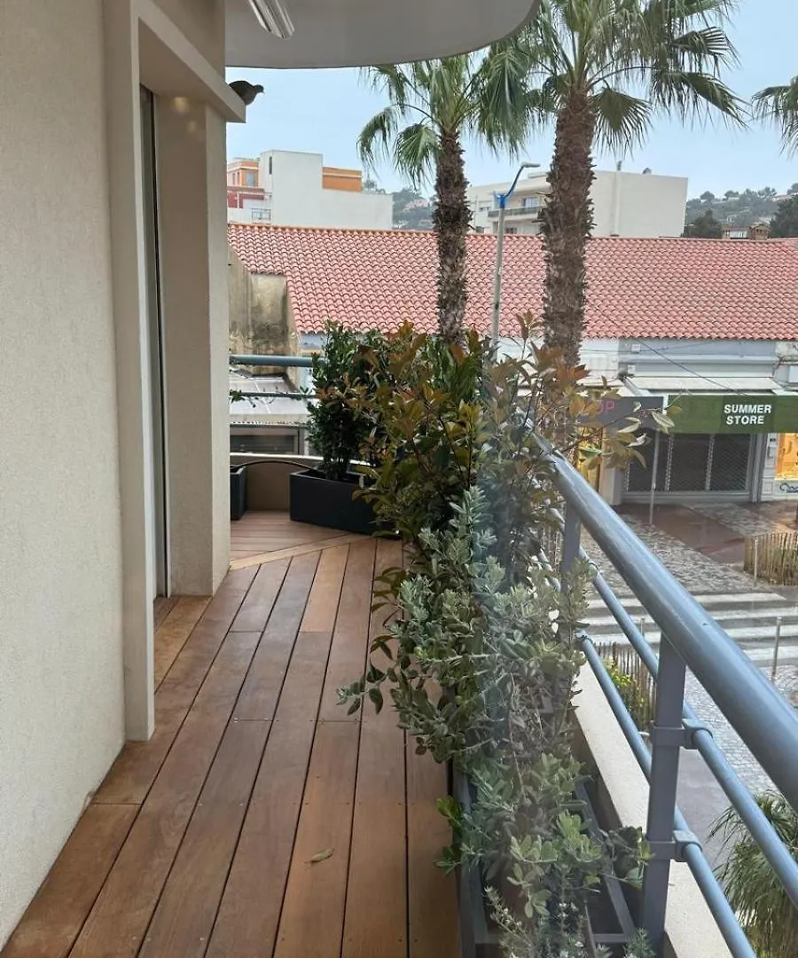Cavalaire Plein Centre, Appartement De 70M2 A 2Mn De La Plage - Garage Privee -Terrasse Cavalaire-sur-Mer